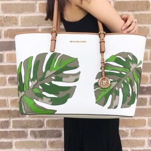 Michael Kors leather Palm print bag large
